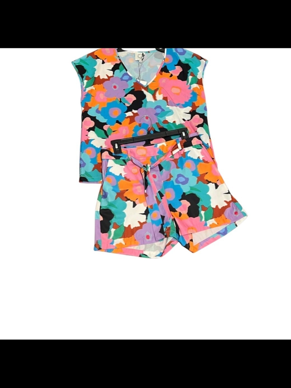 Lili Sidonio  Short Set. Size XL. GUC.